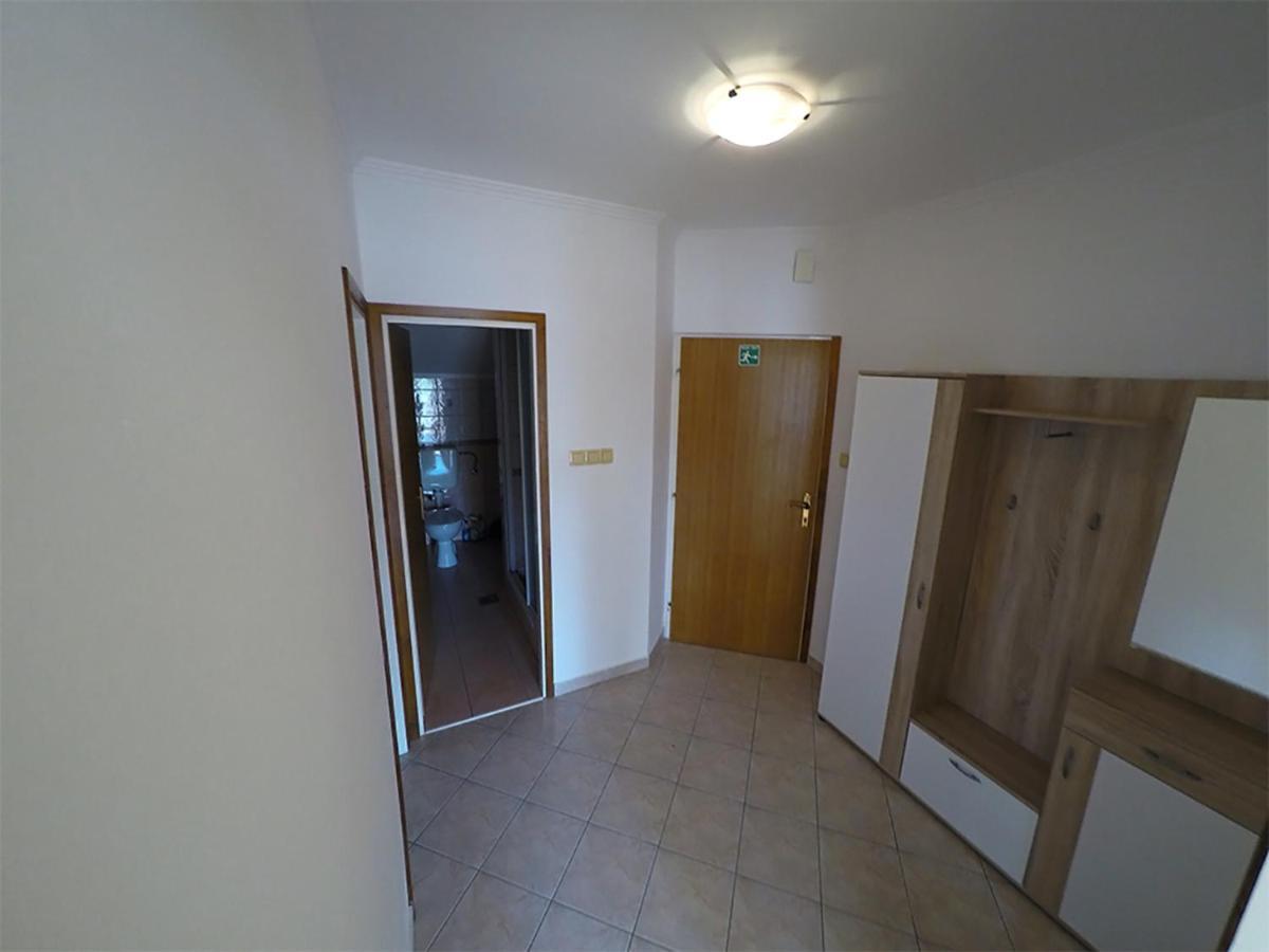 Apartments Piculjan Lopar Eksteriør bilde