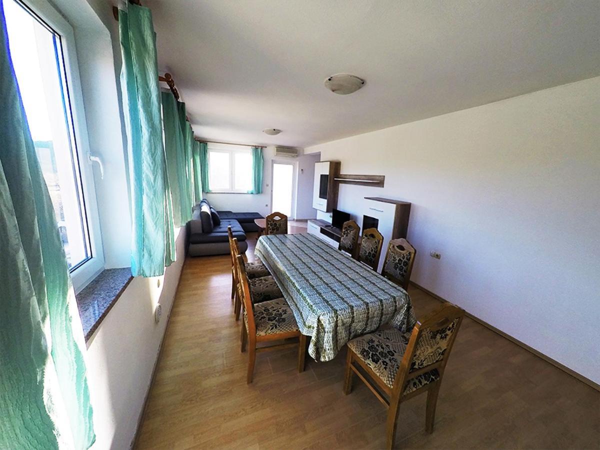 Apartments Piculjan Lopar Eksteriør bilde